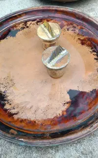 سینی مسی و قیف رشته خشکار