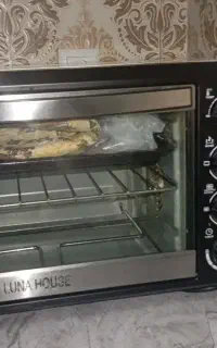 یک توستروگاوصندوق