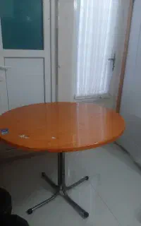 میز