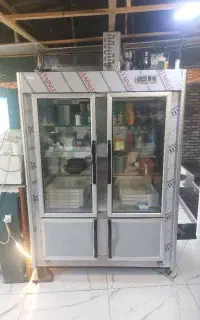 فروش یک دستگاه یخچال