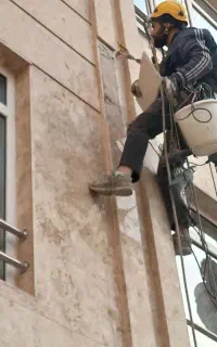 شست شوی نما باطناب پیچ ورولپلاک نما