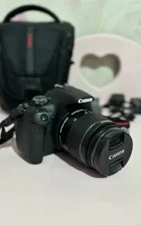 دوربین کنون 2000D