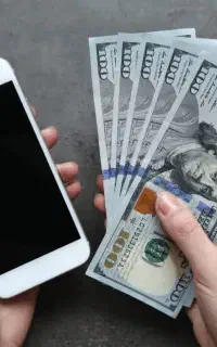 یک فرصت عالی کار با گوشی