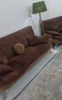 مبل راحتی و نهار خوری