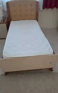 تخت نوجوان برند آپادانا به همراه تشک
