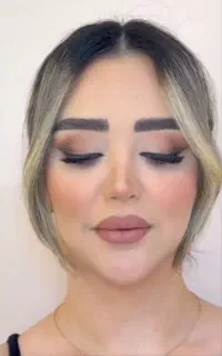 تخفیف ویژه میکاپ و شنیون و زلف محلی