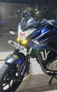 موتور ان اس 200