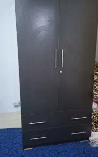 کمد لباسی فروشی