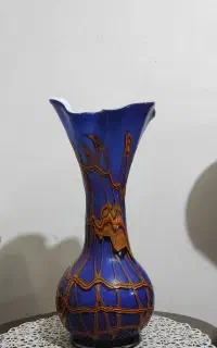 گلدان شیشه ای بسیار زیبا