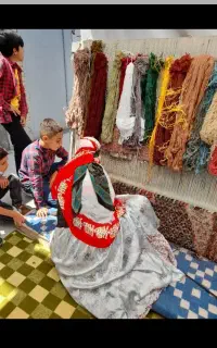 آموزشگاه قالی بافی