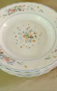 ویکتوریای اصل فرانسه و ظرف و ظروف
