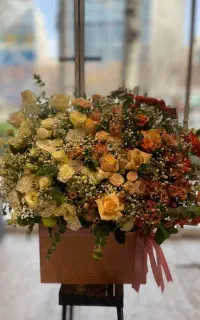 باکس گل و ماشین عروس