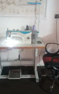 چرخ خیاطی سردوز ودوعددمیاندوز جک واتومکش