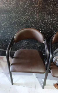 صندلی اداری راحت و محکم
