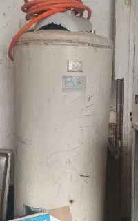 آبگرمکن ایستاده