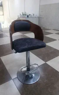 صندلی چرخان جک دار