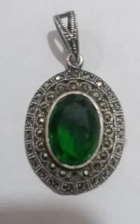 آویز گردنبند نقره سنگ سبز اصل