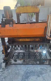 دستگاه بلوک زنی