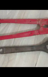انبر سیم بکسل و آچار فرانسه
