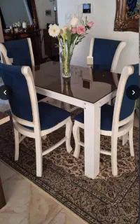 میز غذاخوری