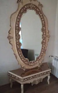 آینه و کنسول