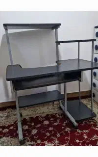 میز کامپیوتر و تحریر