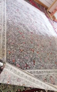 یک تخته فرش دوازده متری کاملا سالم نو نو