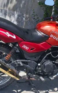 موتور پالس 200