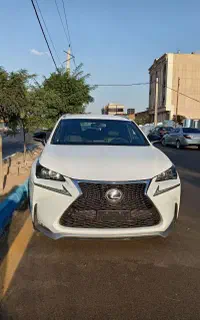 لکسوس ان ایکس ۲۰۰ مدل ۲۰۱۷