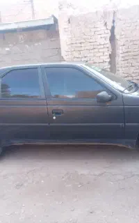 پژو ۴۰۵مشکی