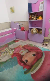 سرویس خواب . چراغ مطالعه. فرش . پرده