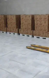 استخدام کارگر مرغداری تخمگذار