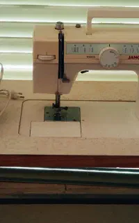چرخ خیاطی ژانومه