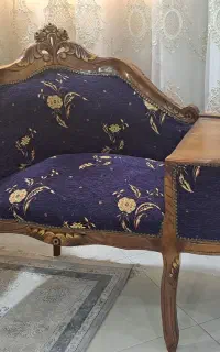 میز تلفن سلطنتی