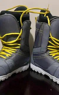 بوت اسنوبورد burton