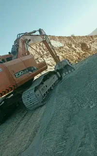 بیل مکانیکی دوسان ۲۳۰سولار