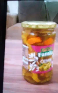 ترشی مخلوط خانگی تمیز خوشمزه