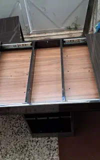 میز مبلمان