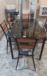 میز ناهارخوری