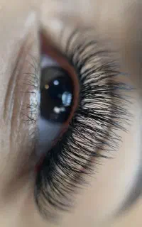 اکستنشن مژه با قیمت مناسب