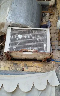 کولر گازی پشت پنجره ای