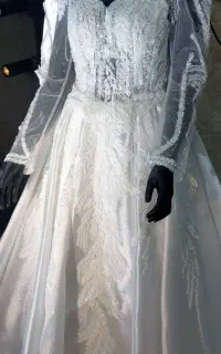 لباس عروس آکبند
