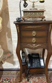 میز تلفن