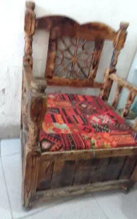 صندلی چوبی فرانسوی