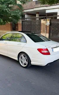 فروش یک دستگاه بنز C200