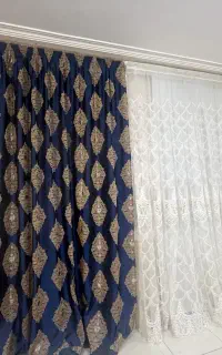 پرده سالم و تمیز