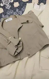 لباس دخترانه.  درحد نو