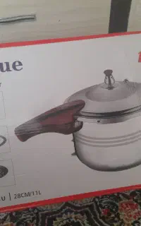 زودپز ۱۱ لیتری