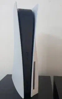 ps5 با ۴ دسته و هدفون چ دوربین و پایه دسته و کیس