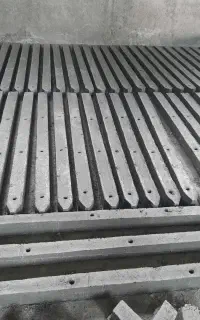 به دو نفر نیروی کار نیاز داریم
